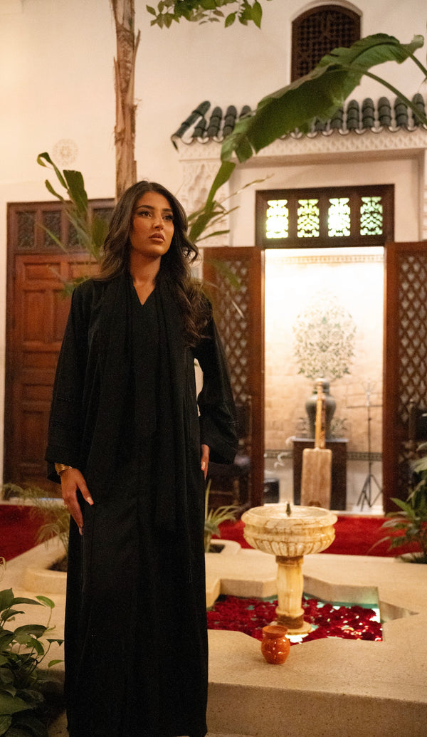 ABAYA IMAN